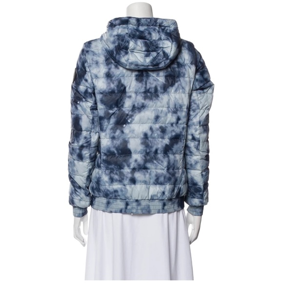 Canada Goose Richmond Women's Blue Down Puffer Zip Up Jacket Coat Haze Print M - Picture 10 of 16